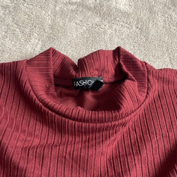 Red Ribbed Long Sleeve Dress - Picture 3 of 4